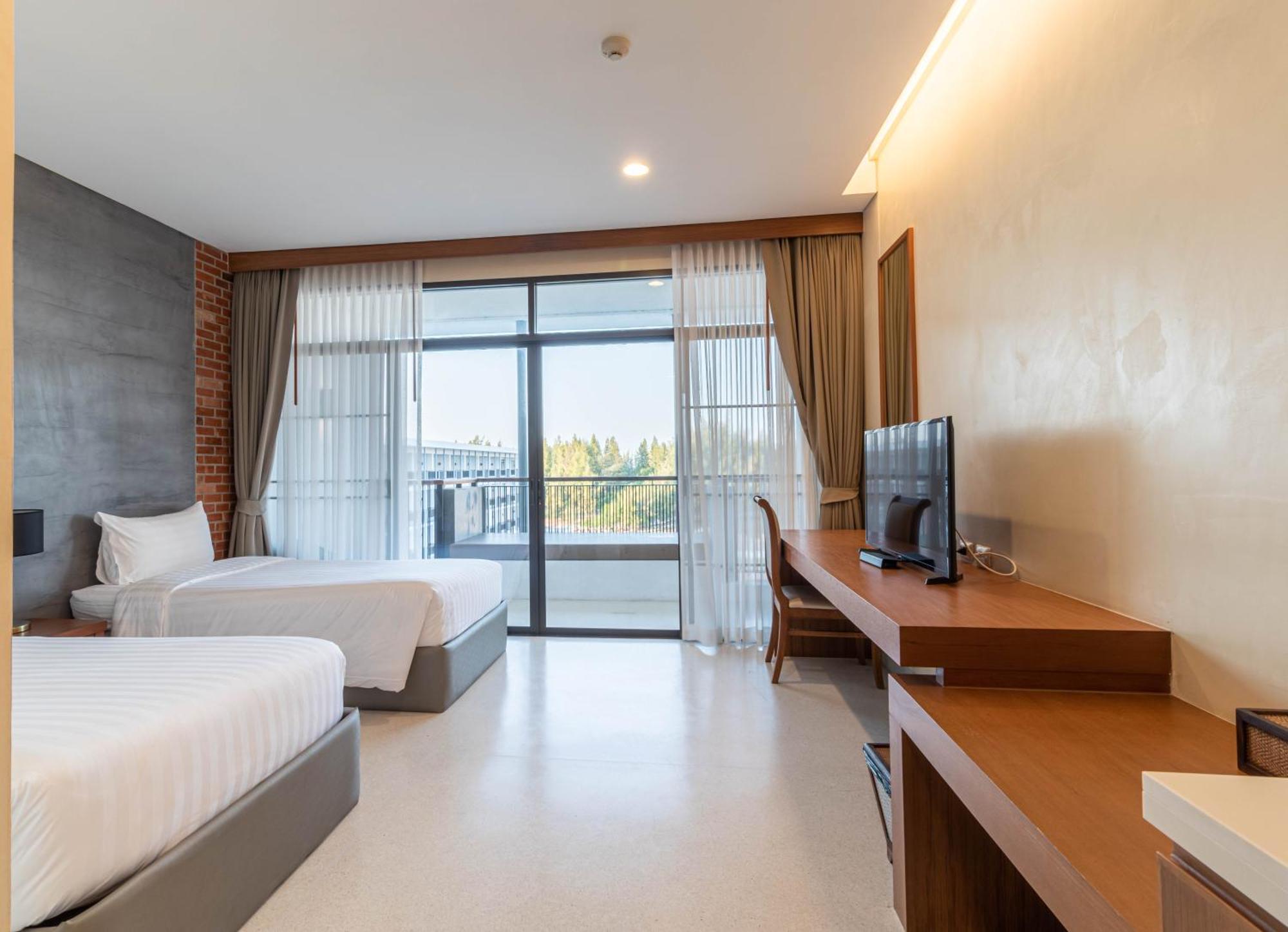 Sea Sand Sun Hua Hin By Jc Kevin Hotel & Resort Phetchaburi Bagian luar foto